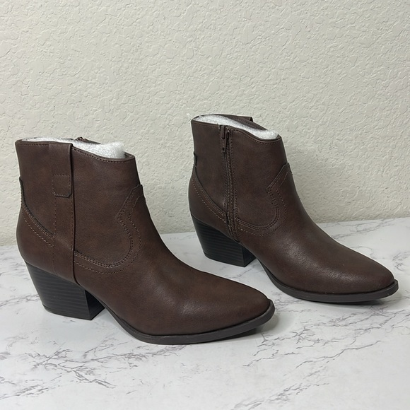 Style & Co Perriee Womens Faux Leather Pointed Toe Cowboy, Western Boots - Picture 5 of 9